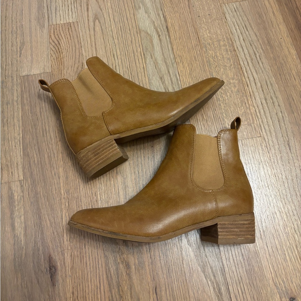 Beast Fashion Brown Ankle Chelsea Booties Pull On 8.5